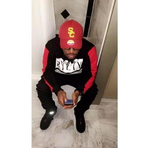 Meet your Posher, Cory